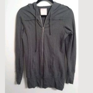 Romeo & Juliet Couture  Hoodie…M